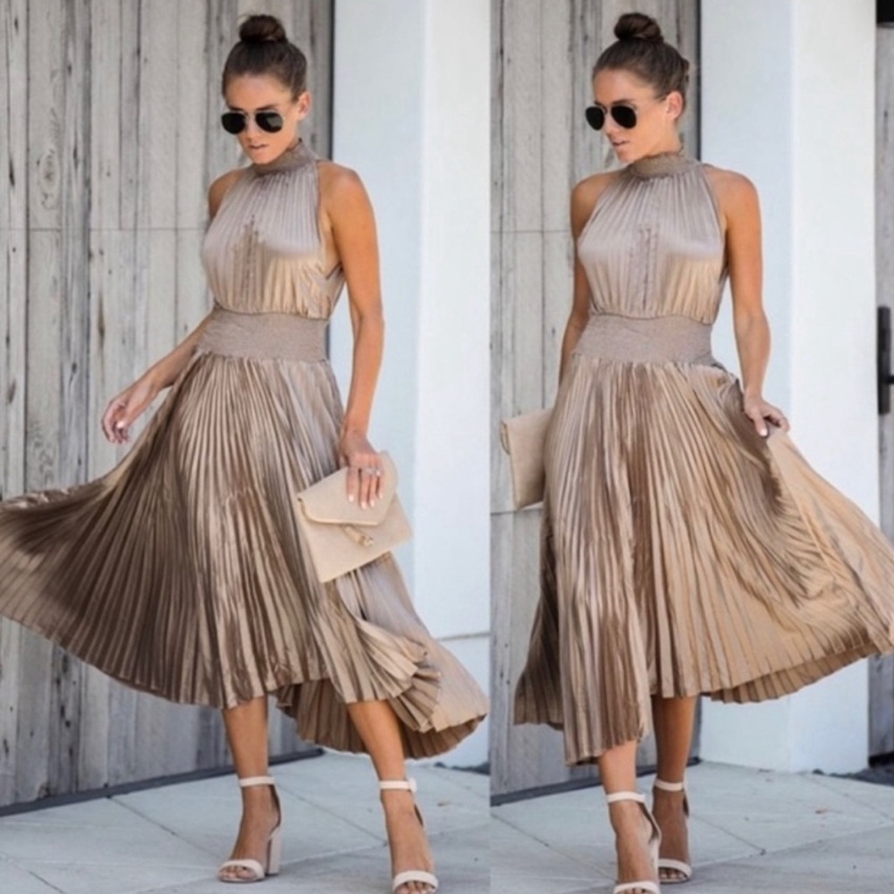 NEW VICI Gold/Taupe Pleated High-Neck Dress, Medium (NWT)